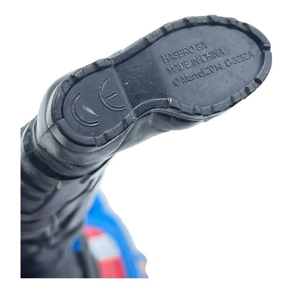 Marvel Avengers Titan Hero Series Captain America 12 Inch Figure - Picture 4 of 4